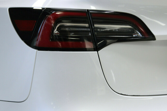 tesla-model-3-elektrisitet-2019-big-23