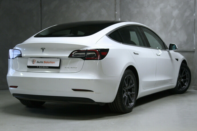 tesla-model-3-elektrisitet-2019-big-1