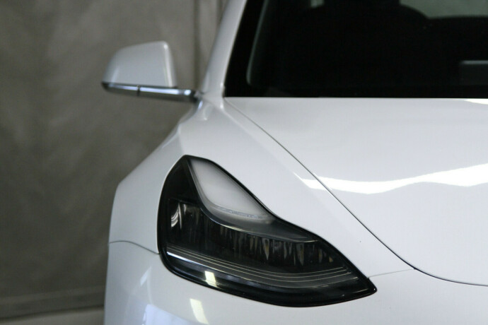 tesla-model-3-elektrisitet-2019-big-20