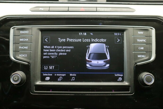 volkswagen-passat-elektrisitetbensin-2017-big-29