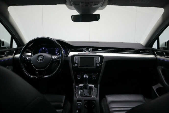 volkswagen-passat-elektrisitetbensin-2017-big-14