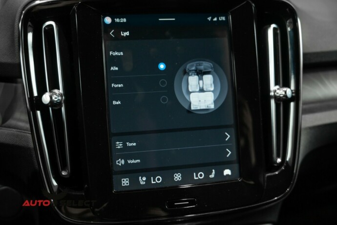 volvo-xc-40-elektrisitet-2024-big-41