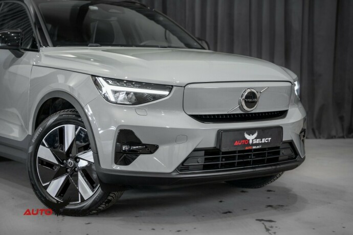 volvo-xc-40-elektrisitet-2024-big-1