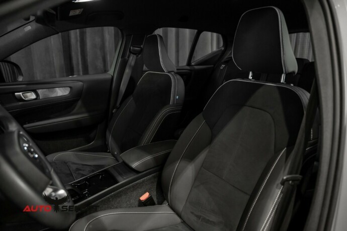 volvo-xc-40-elektrisitet-2024-big-26