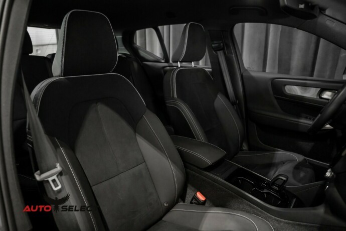 volvo-xc-40-elektrisitet-2024-big-21