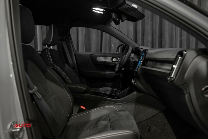 volvo-xc-40-elektrisitet-2024-big-20