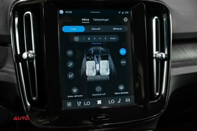 volvo-xc-40-elektrisitet-2024-big-44