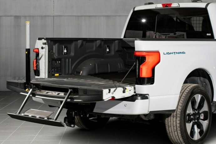 ford-f-serie-elektrisitet-2024-big-12