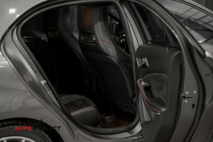 mercedes-benz-a-klasse-bensin-2014-big-12
