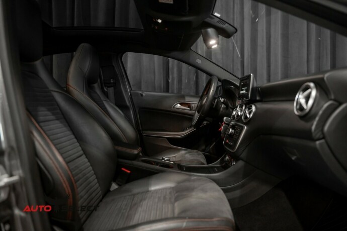 mercedes-benz-a-klasse-bensin-2014-big-17