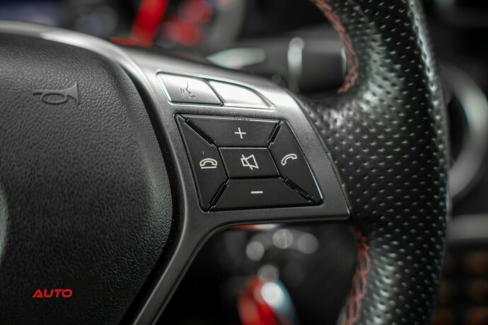 mercedes-benz-a-klasse-bensin-2014-big-30