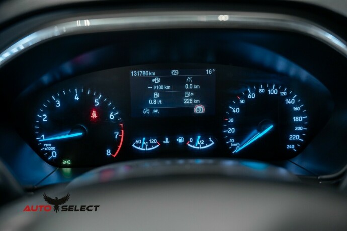 ford-focus-bensin-2020-big-26