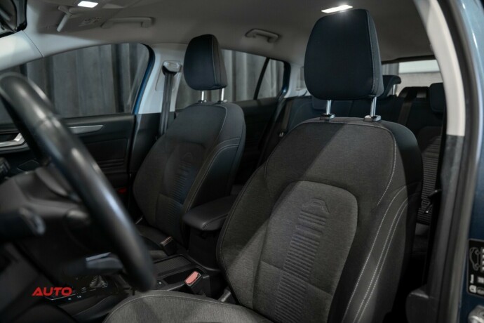 ford-focus-bensin-2020-big-21