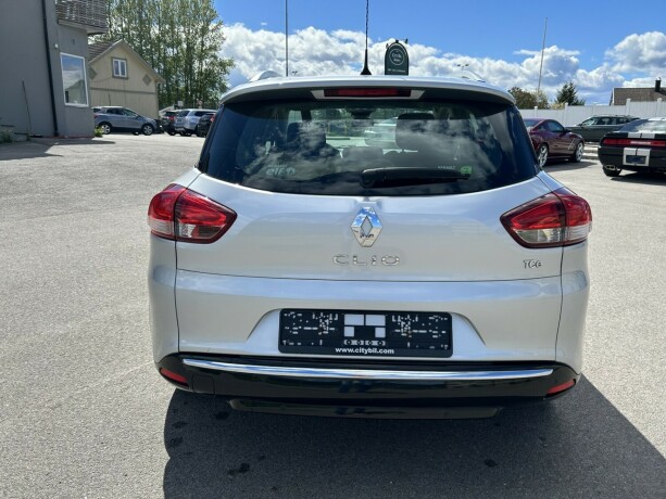 renault-clio-bensin-2015-big-5