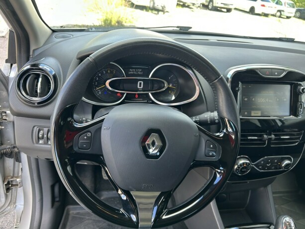 renault-clio-bensin-2015-big-16