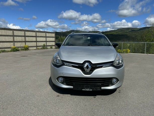 renault-clio-bensin-2015-big-1