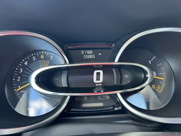 renault-clio-bensin-2015-big-21