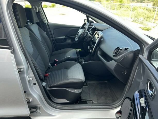 renault-clio-bensin-2015-big-10