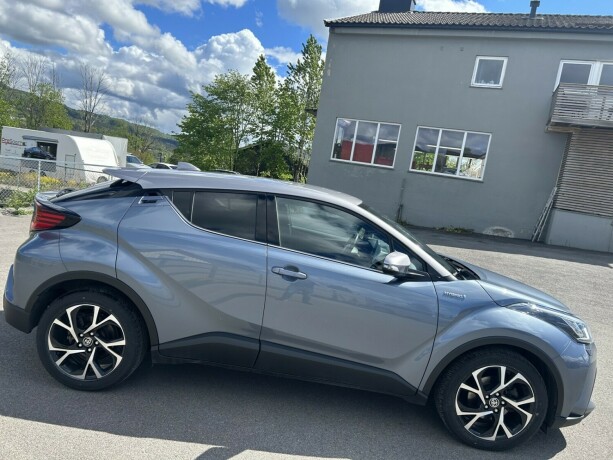 toyota-c-hr-elektrisitetbensin-2020-big-7