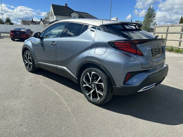 toyota-c-hr-elektrisitetbensin-2020-big-4