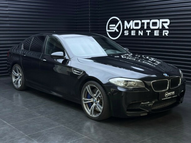 bmw-m5-bensin-2013-big-1