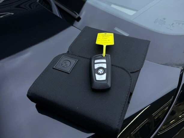 bmw-m5-bensin-2013-big-36