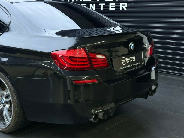 bmw-m5-bensin-2013-big-5
