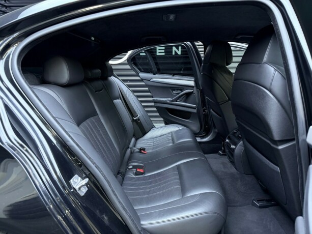 bmw-m5-bensin-2013-big-33