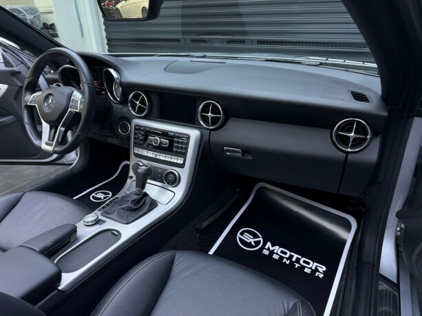 mercedes-benz-slk-bensin-2012-big-10