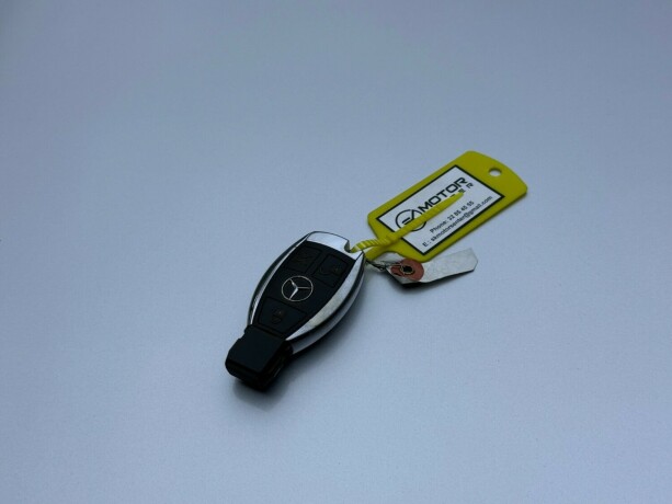 mercedes-benz-slk-bensin-2012-big-29