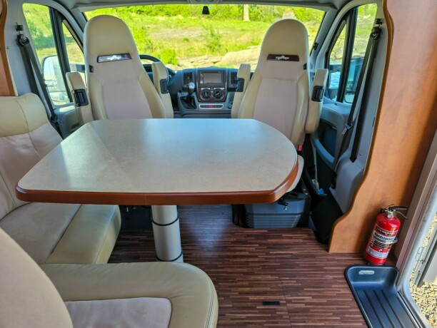 carthago-chic-c-line-t-diesel-2011-big-21