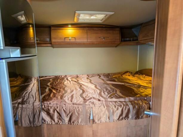 carthago-chic-c-line-t-diesel-2011-big-71