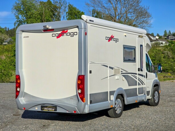 carthago-chic-c-line-t-diesel-2011-big-5