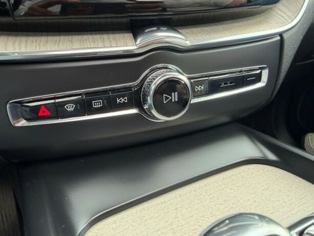 volvo-xc-60-elektrisitetbensin-2018-big-33
