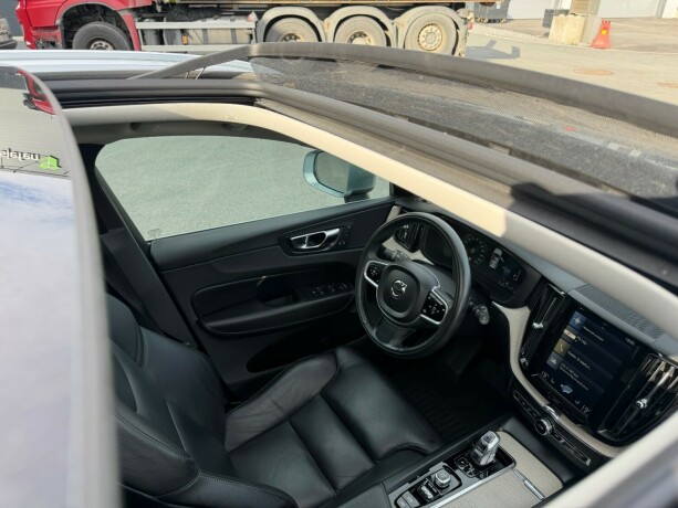 volvo-xc-60-elektrisitetbensin-2018-big-12