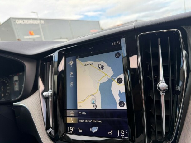 volvo-xc-60-elektrisitetbensin-2018-big-27