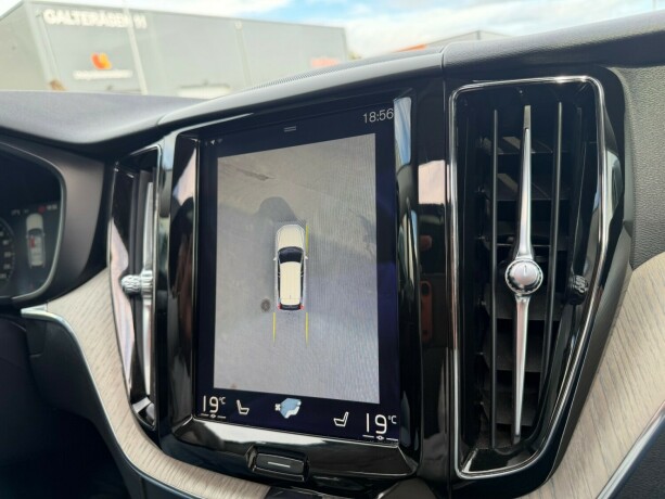 volvo-xc-60-elektrisitetbensin-2018-big-28