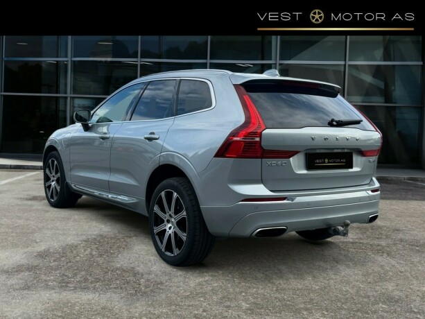 volvo-xc-60-elektrisitetbensin-2018-big-4