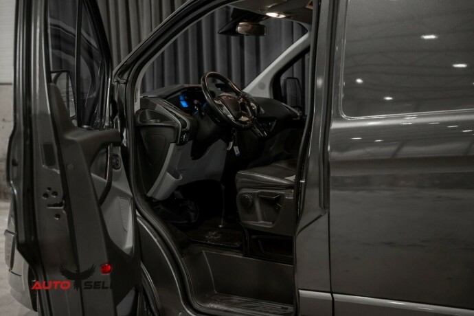ford-transit-custom-diesel-2018-big-18