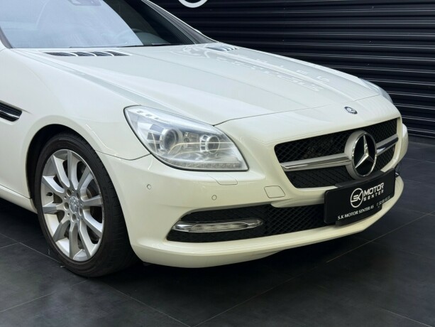 mercedes-benz-slk-bensin-2012-big-2