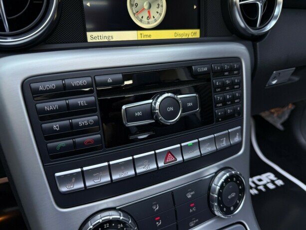 mercedes-benz-slk-bensin-2012-big-21