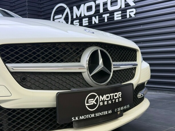 mercedes-benz-slk-bensin-2012-big-4