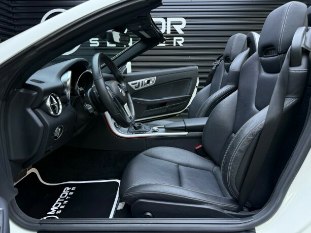 mercedes-benz-slk-bensin-2012-big-26