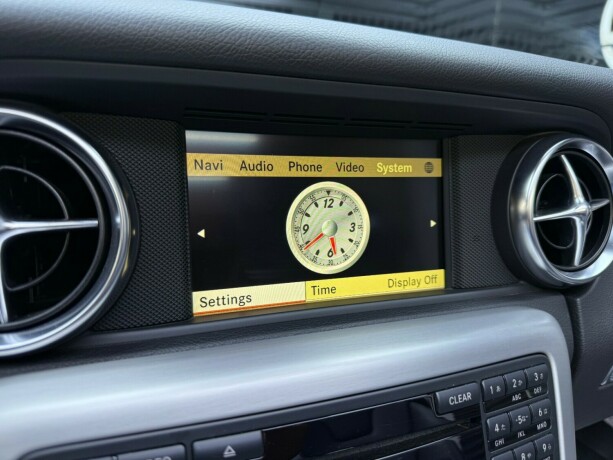 mercedes-benz-slk-bensin-2012-big-15