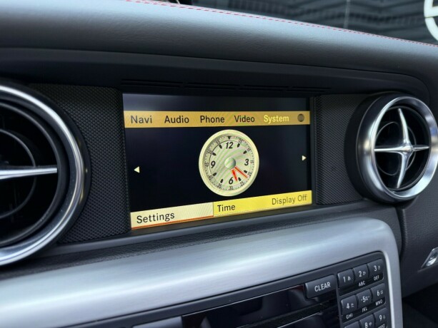 mercedes-benz-slk-bensin-2012-big-18