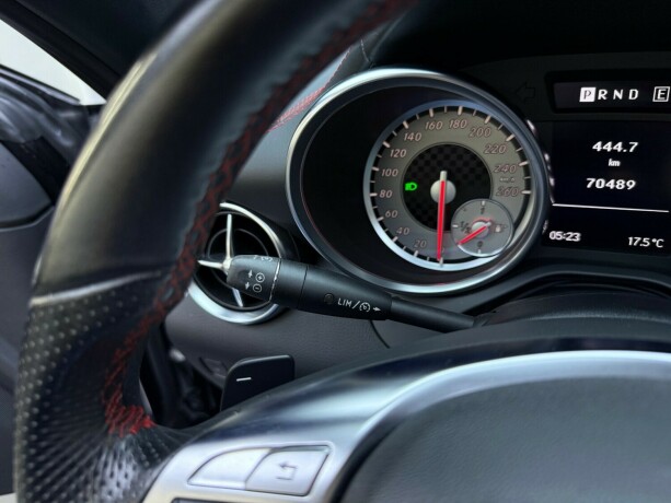 mercedes-benz-slk-bensin-2012-big-15