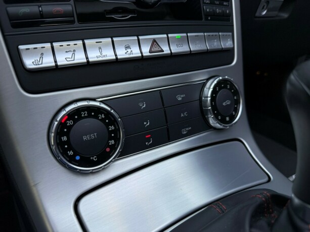 mercedes-benz-slk-bensin-2012-big-23