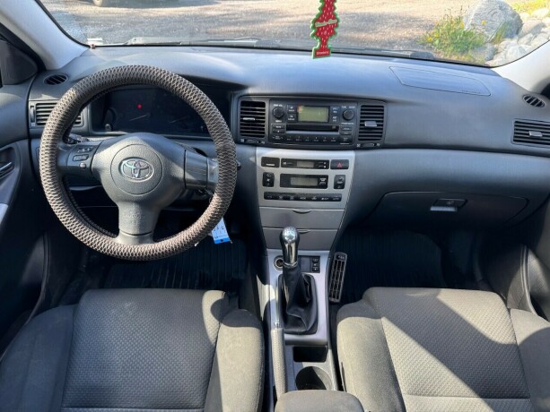 toyota-corolla-bensin-2006-big-10
