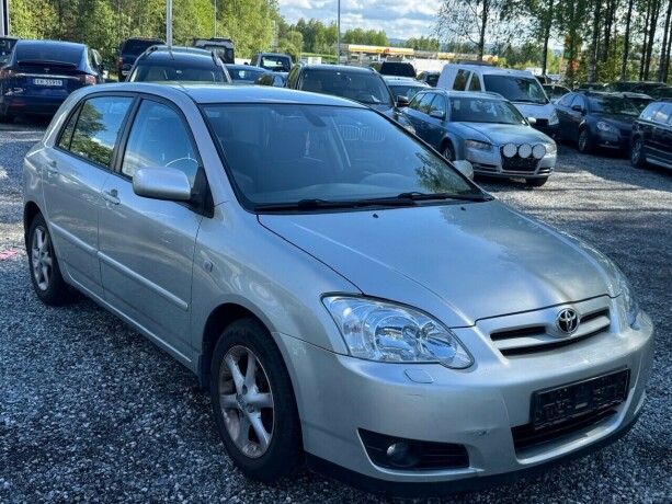 toyota-corolla-bensin-2006-big-6