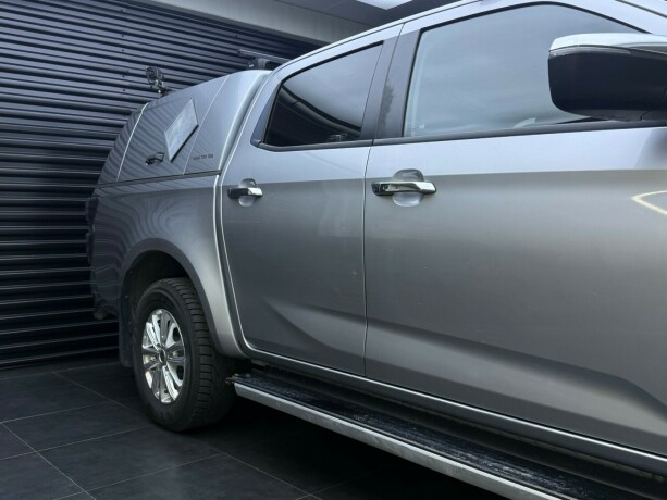 isuzu-d-max-diesel-2021-big-5